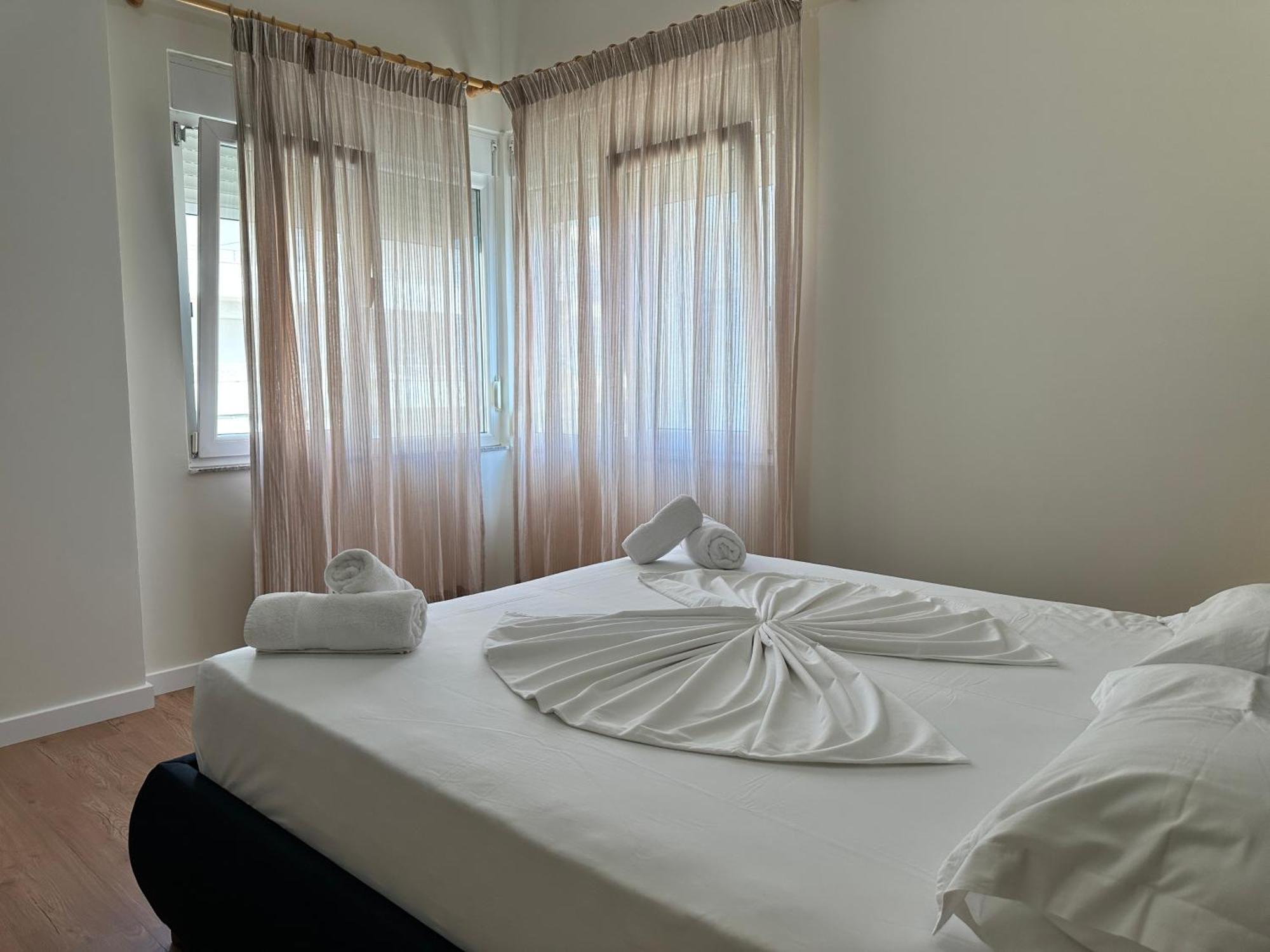 Eval Aparthotel Sarandë