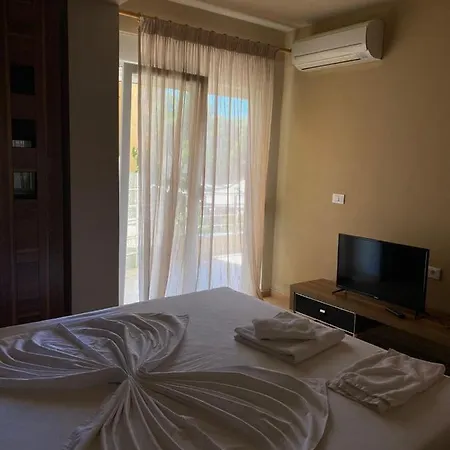 Eval Hotel Sarande Exterior photo